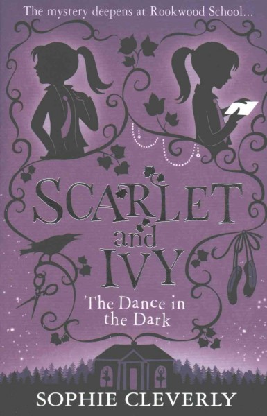 The dance in the dark / Sophie Cleverly.